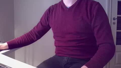 clamshive7 online show from February 9, 6:12 pm