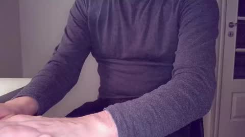 clamshive7 online show from February 21, 12:11 am