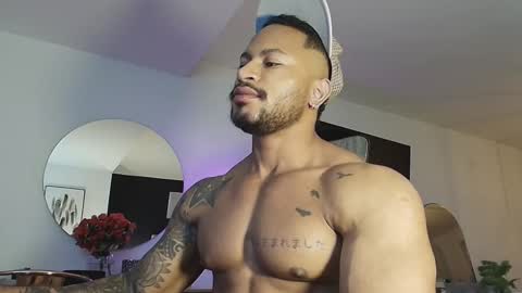 clark_strong online show from December 22, 8:39 pm