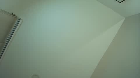 Snapshot of clark_strong chatting on October 18, 10:47 pm clark_strong online show from October 18, 10:47 pm