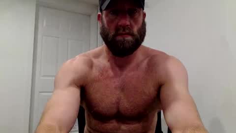 Snapshot of clarkecock chatting on January 19, 2:57 am Clarke Cock online show from January 19, 2:57 am