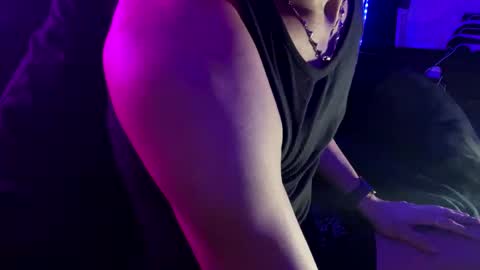 Drew online show from January 14, 8:12 pm