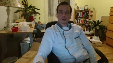Snapshot of clouplefun chatting on January 18, 5:25 am clouplefun online show from January 18, 5:25 am