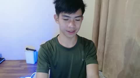 clyde_twinkx online show from February 22, 9:49 pm