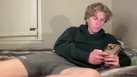 Clyde Austin online show from February 14, 2:06 am