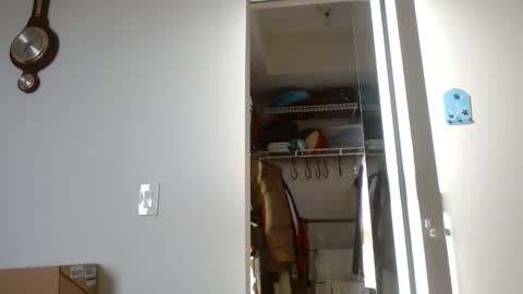 Colby big dick money online show from December 18, 12:34 pm