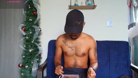 IG  online show from December 4, 2:24 pm