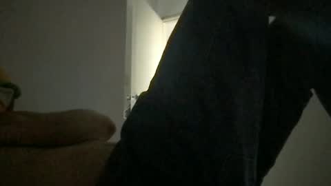 colorwhite online show from April 14, 7:02 pm