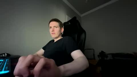 Snapshot of coltongh23 chatting on October 30, 3:02 pm coltongh23 online show from October 30, 3:02 pm