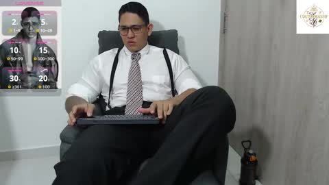 coltonmassif_ online show from February 27, 8:15 am