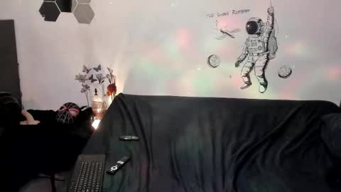 CoreyGlover online show from December 17, 9:38 am