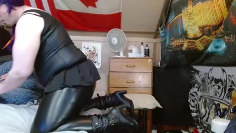 cosmicjones88 online show from May 30, 10:26 am