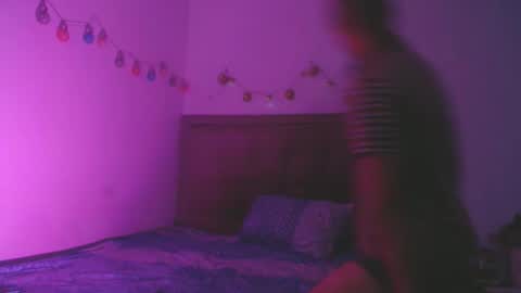 Couplelivesexcol online show from December 21, 5:15 am