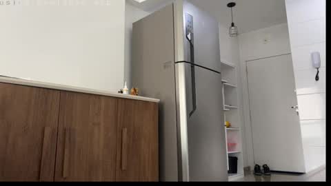 couplemuscle40 online show from October 31, 1:47 pm