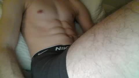 couplequckies online show from December 31, 4:06 am