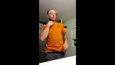 Bluecollarguy online show from April 14, 9:53 am