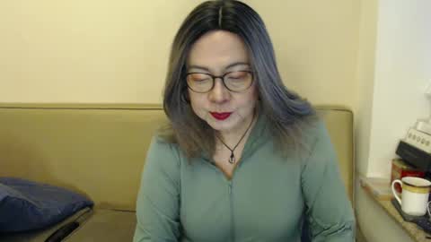 Snapshot of crazychika chatting on February 12, 8:16 am Kelly online show from February 12, 8:16 am