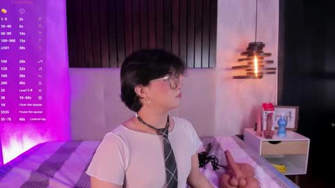 creamy_angelo online show from November 22, 9:25 pm