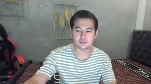 Snapshot of creamynow chatting on December 7, 1:40 pm BareCreamyCum online show from December 7, 1:40 pm