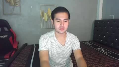 Snapshot of creamynow chatting on December 16, 2:57 am BareCreamyCum online show from December 16, 2:57 am