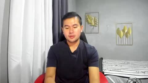 Snapshot of creamynow chatting on February 10, 11:25 am BareCreamyCum online show from February 10, 11:25 am
