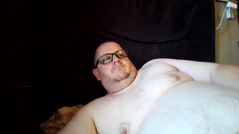 Snapshot of creeeping_death chatting on September 25, 7:02 pm The hopeless romantic online show from September 25, 7:02 pm