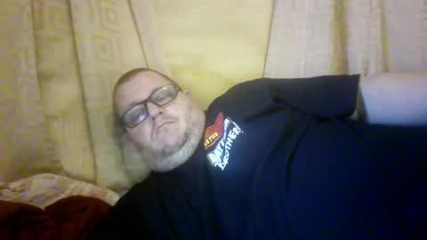 The hopeless romantic online show from April 12, 1:31 am