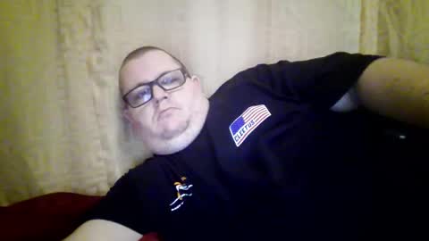 The hopeless romantic online show from March 3, 9:21 pm