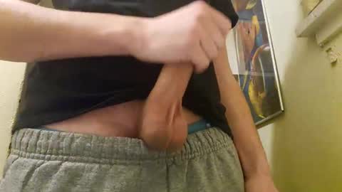 crimsoncolt33 online show from February 19, 4:12 am