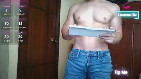 cris2428 online show from March 28, 3:34 pm