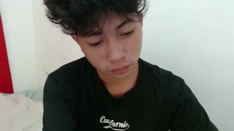 Snapshot of cristal1xox chatting on October 13, 5:52 pm lloyd online show from October 13, 5:52 pm