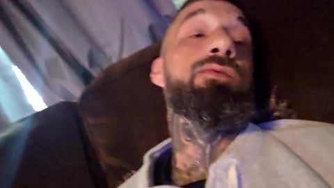 cristo8inch online show from April 6, 9:37 pm