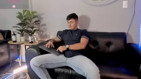 Cristopher online show from July 15, 1:29 pm