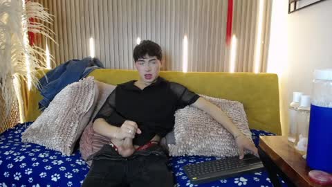 Cristopher  online show from April 10, 8:49 pm