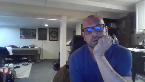 billybasement online show from May 31, 3:18 am