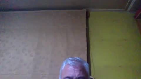 crmperez online show from June 25, 12:02 am