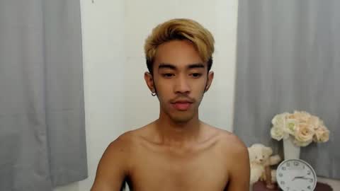 crocodale online show from November 22, 10:48 am