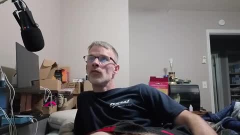 Crownandkat online show from May 26, 4:41 am