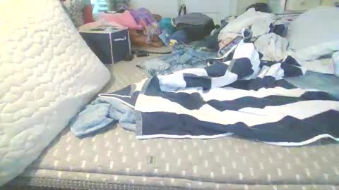 Snapshot of crowsnestking chatting on October 23, 2:20 pm crowsnestking online show from October 23, 2:20 pm