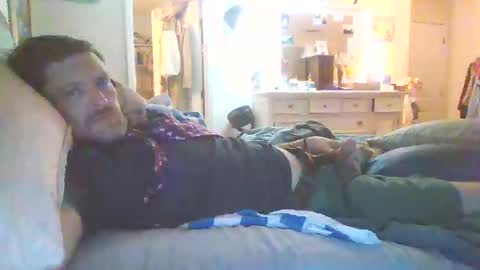 Snapshot of crowsnestking chatting on September 13, 4:46 am crowsnestking online show from September 13, 4:46 am