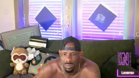 crystalclearstud online show from April 23, 12:29 pm