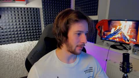 Crys online show from January 10, 8:04 pm