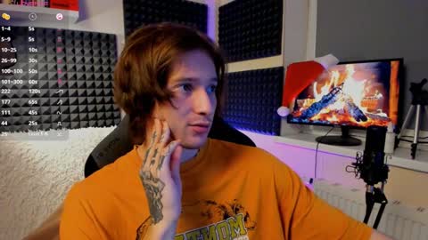 Crys online show from December 21, 8:10 pm