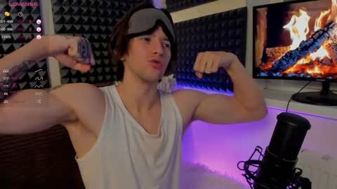 Crys online show from December 10, 9:22 pm