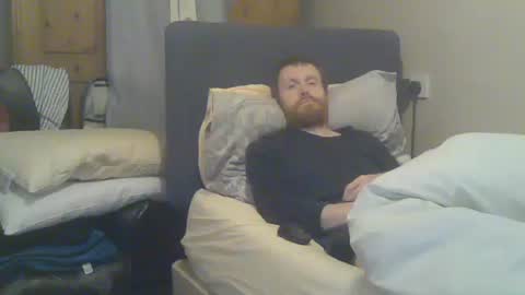 chris online show from November 23, 2:22 am