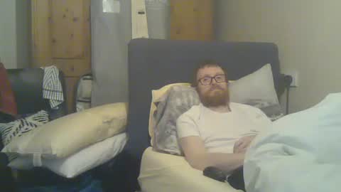 chris online show from December 2, 12:25 am