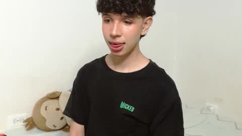 Cuddly online show from February 10, 10:31 am