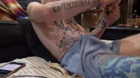 Snapshot of cumonover420 chatting on October 9, 4:28 am cumonover420 online show from October 9, 4:28 am