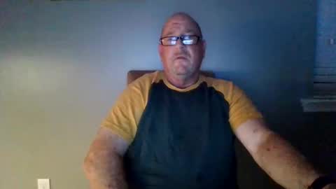 Snapshot of cumsalot55797187 chatting on December 17, 2:33 am cumsalot55797187 online show from December 17, 2:33 am