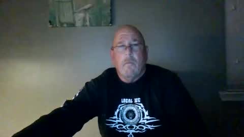 Snapshot of cumsalot55797187 chatting on December 13, 12:09 am cumsalot55797187 online show from December 13, 12:09 am